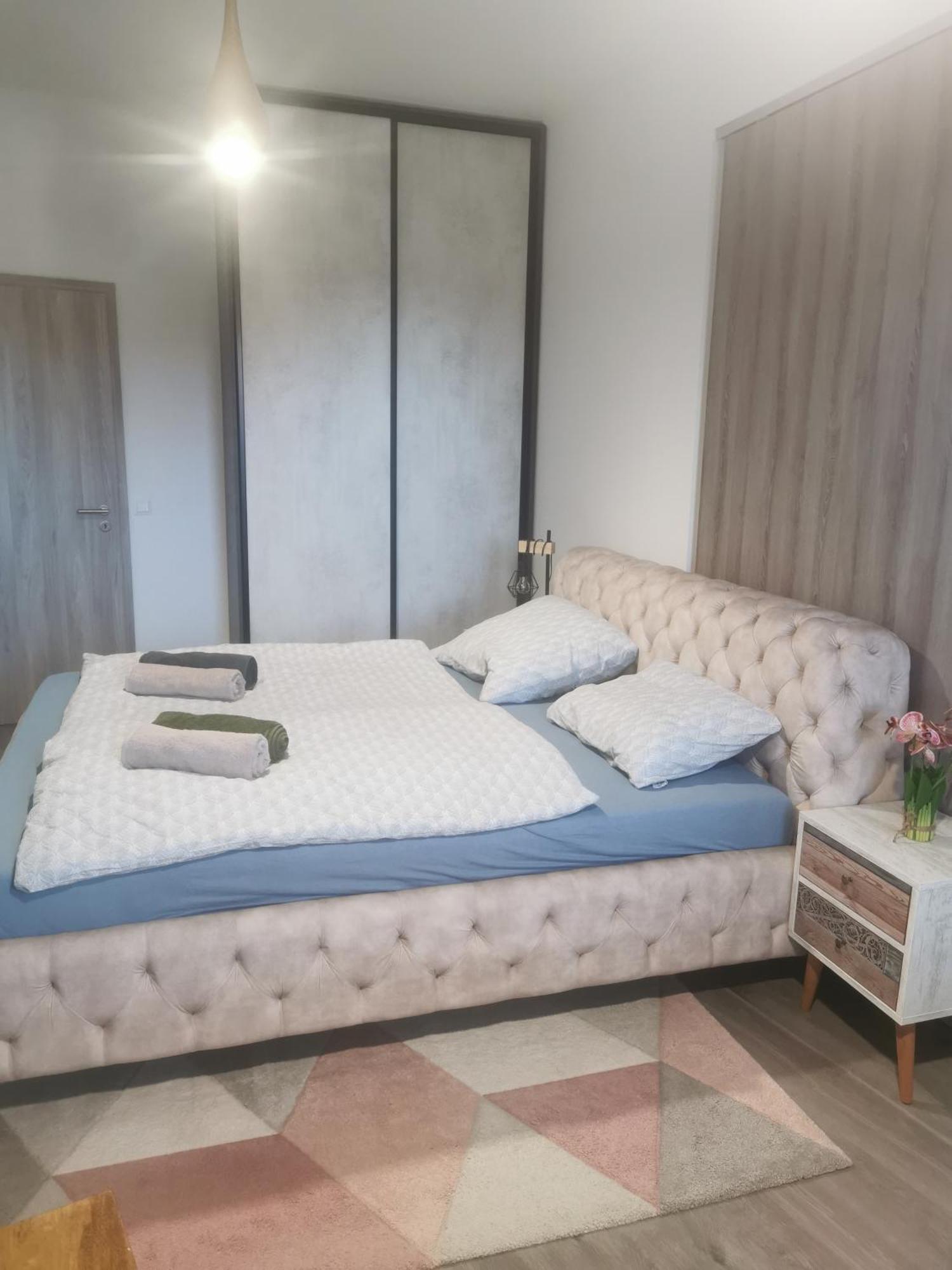 Beli Apartman Melygarazzsal Heviz Ngoại thất bức ảnh